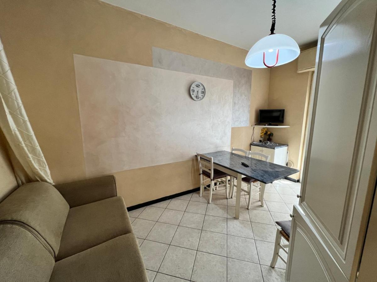 Apartament Bilocale Pf Loano Zewnętrze zdjęcie